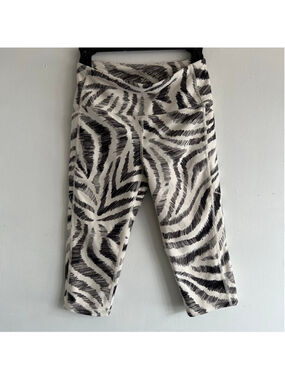 DSG Zebra Print Cropped Leggings S White Black